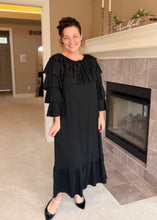 Kayla Ruffle Sleeves Dress-Black