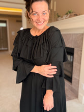 Kayla Ruffle Sleeves Dress-Black