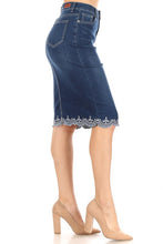 Lacy Detail Jean Skirt-Medium Wash