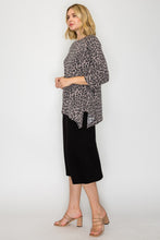 Tara Sharkbite Tunic-Gray Leopard Print