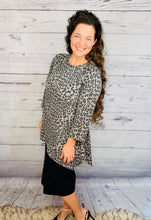 Tara Sharkbite Tunic-Gray Leopard Print
