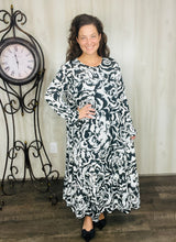 Larissa Black & White Floral Dress