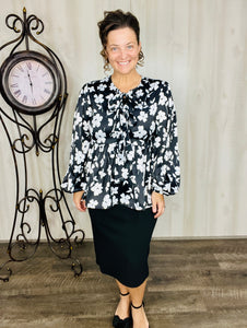 Lillian Black & White Bow Top
