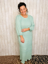 Jennifer Textured Midi Dress- Sage Green