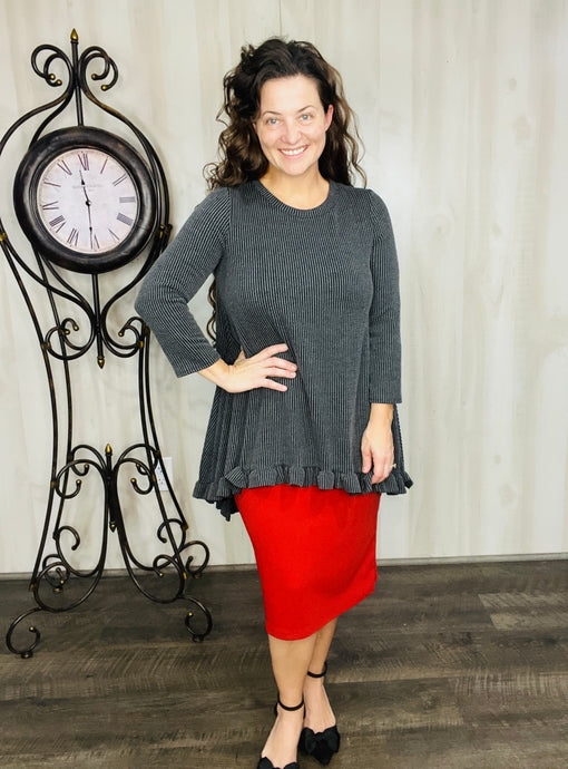 Samantha Ruffle High Low Tunic-Ribbed Black/Charcoal
