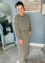 Candice Ribbed Skirt- Gray Striped