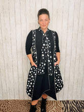 Black & White High Class Dot Vest