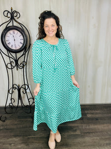 Cassie Marie Tiered Boho Style Dress-Green Geometric