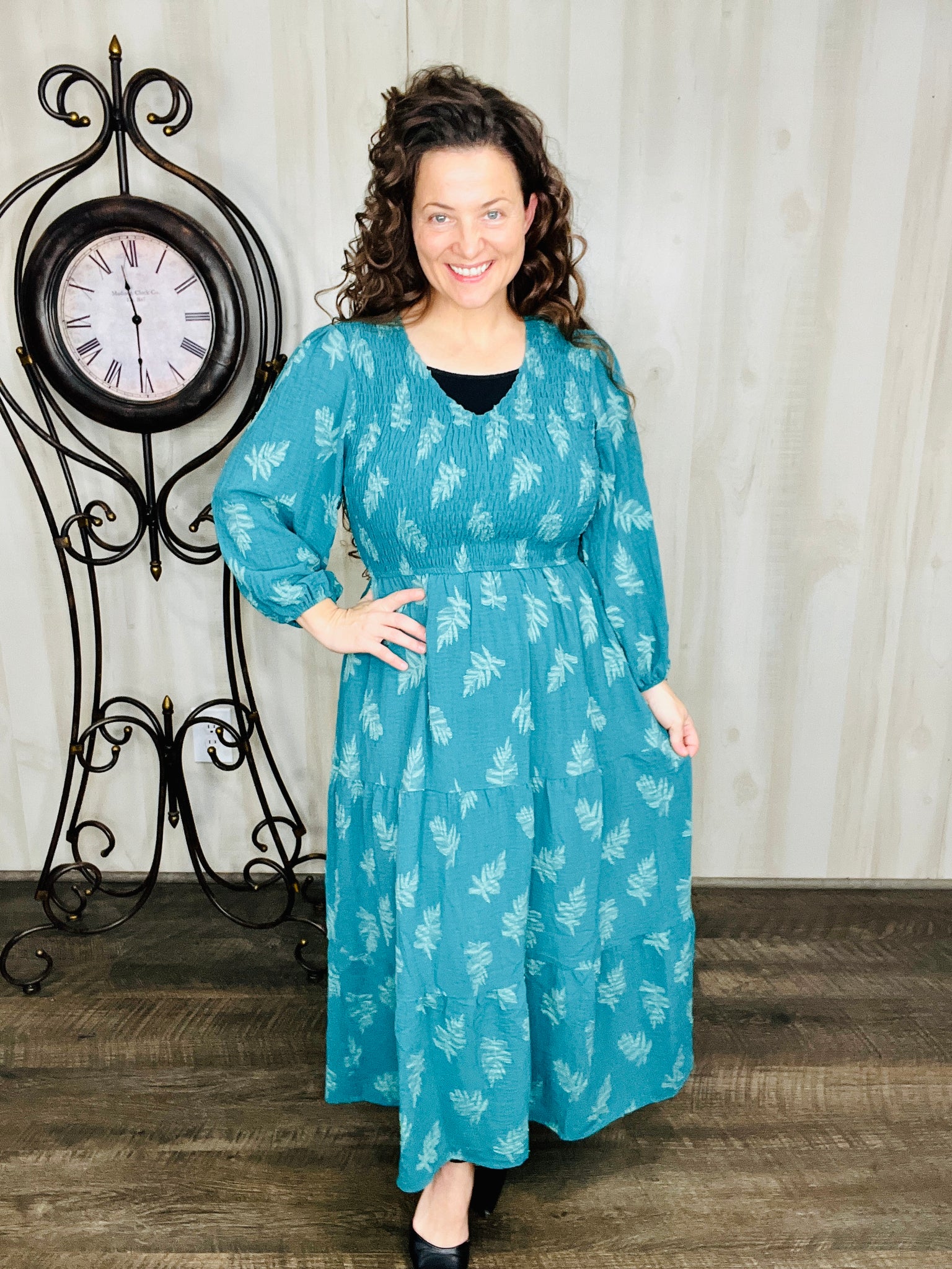 green leaf print maxi dress Noosa Green Leaf-Print Chiffon Summer Maxi Dress Green / S