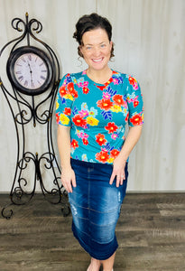 Janet Teal & Floral Top