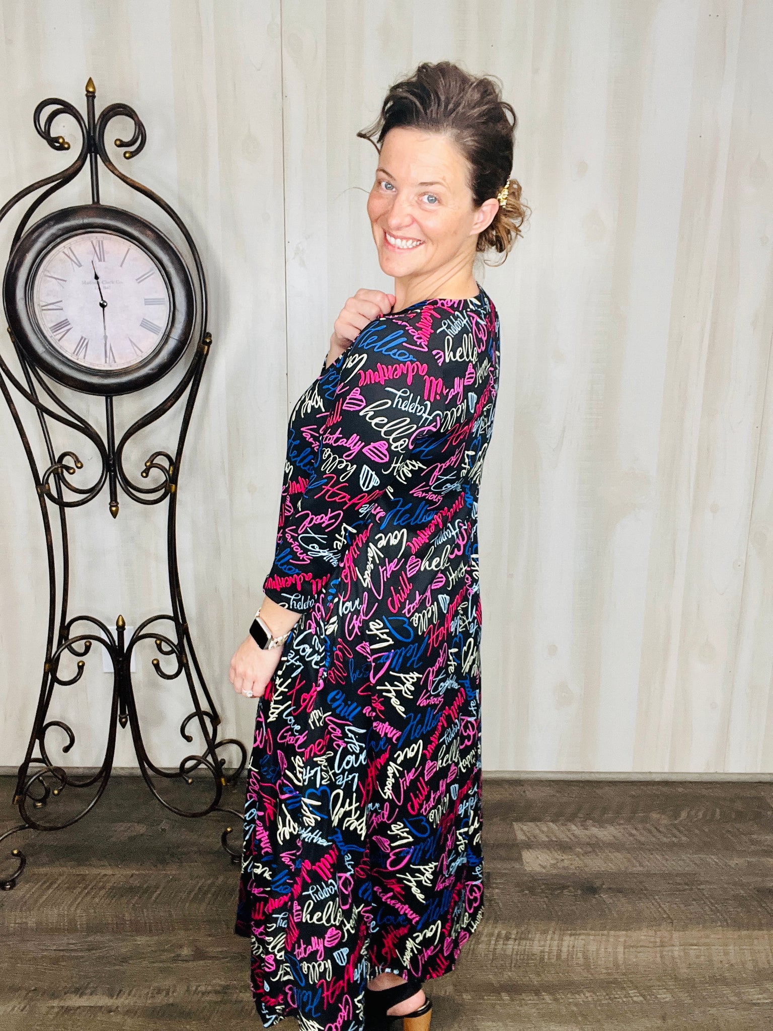 Jillian Flowy Hanky Dress- Be Happy – The King's Daughter Boutique