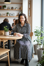 Kaylee Collared Black & White Floral Dress
