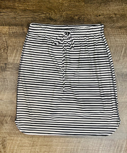 Missy Black & White Striped Print Swim/Active Skirt (Hidden Shorts) 22”