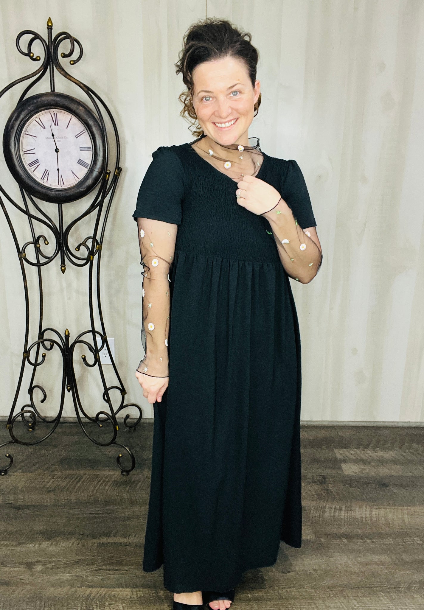 Smocked Bodice Maxi Dress- Green or Black Small / Green Smocked Bodice Maxi Dress- Green or Black Small / Green