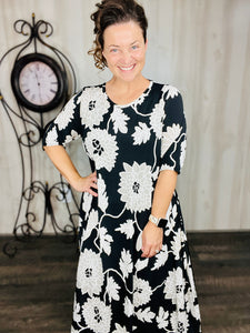 Larissa Summer Vibes Dress- Black & White Floral