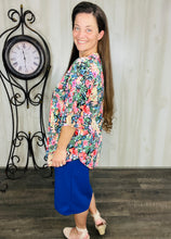Rosey & Flowy Top