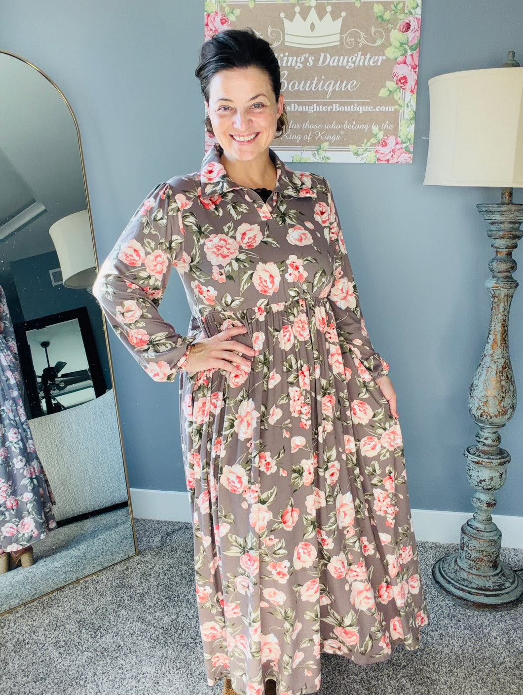 Kaylee Collared Dark Mauve Dress