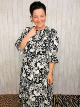 Power On The Day Dress-Black & White Class