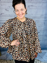 Lillian Classic Leopard Bow Top