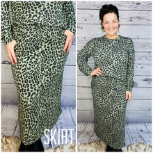 Candice Ribbed Skirt- Olive Animal Print