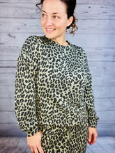 Candice Ribbed Top- Olive Animal Print