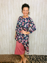 Dramatic High-Low Tunic -Navy Mixed Floral