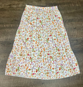 Floral Print Tiered Maxi Skirt (PLUS)- White