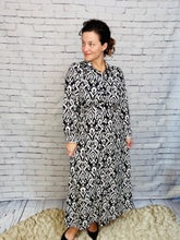 Kendra Black & White Dress