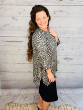 Tara Sharkbite Tunic-Gray Leopard Print
