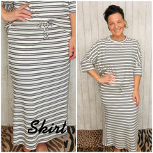 Marissa Ribbed Skirt- Gray Striped