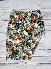 Laura Ivory & Taupe Floral Pencil Skirt-(Regular & Plus)